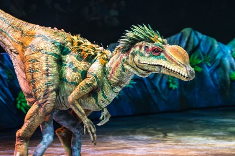 walking with dinosaurs show review