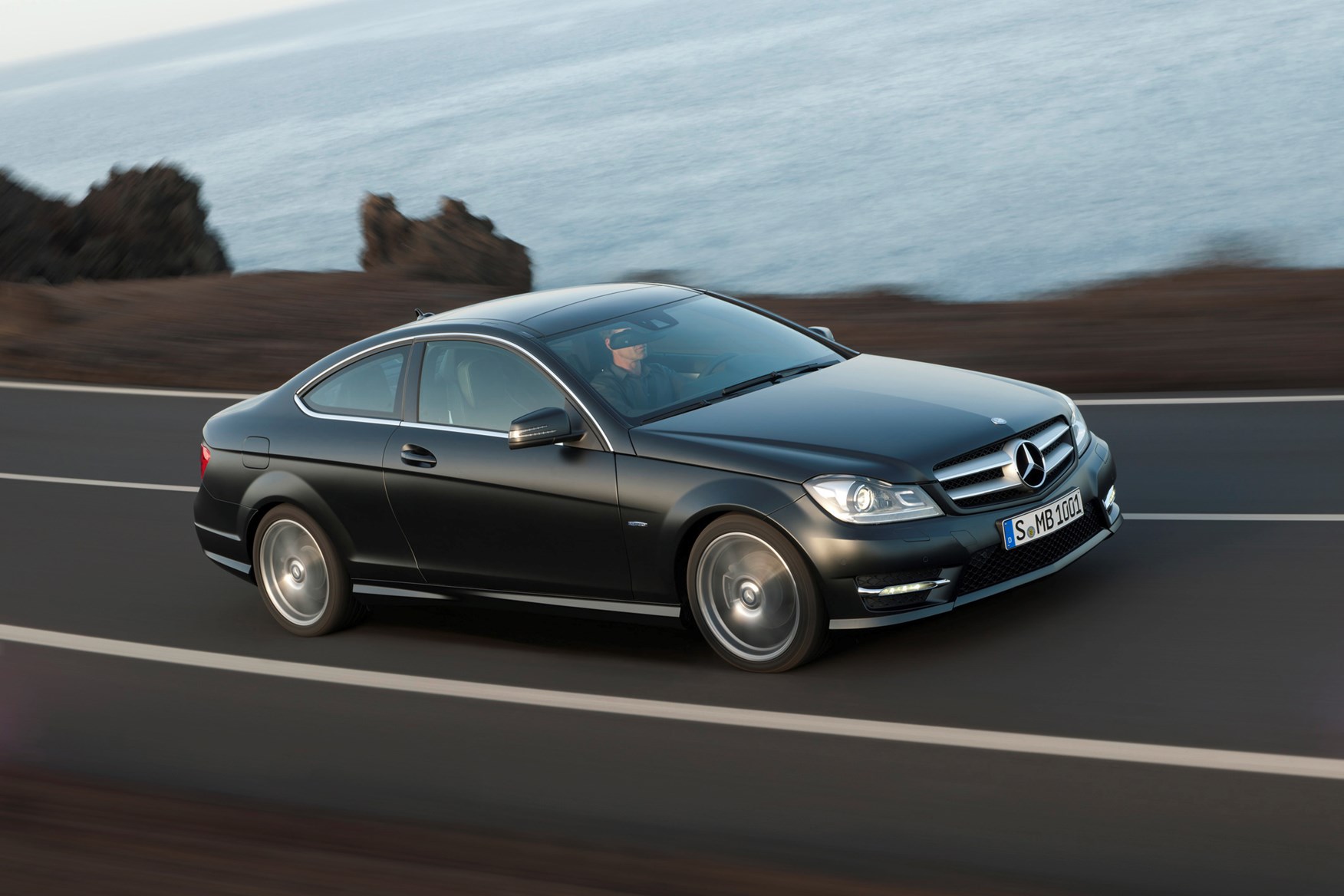mercedes c class coupe 2011 review