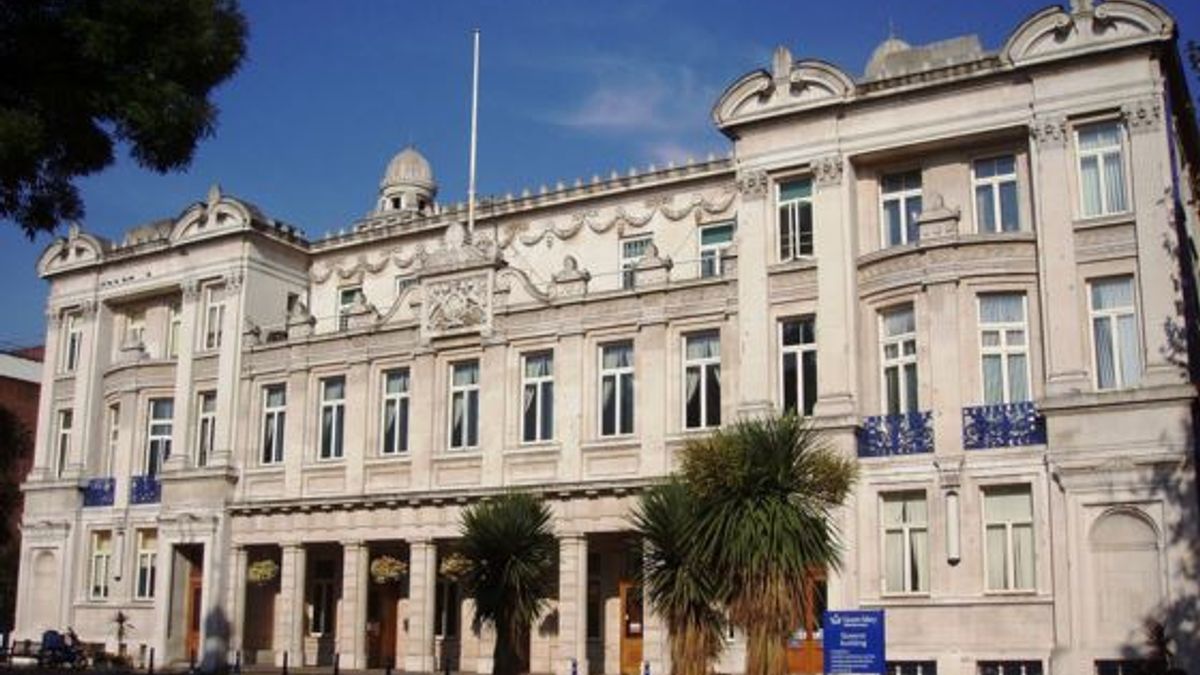queen mary university of london ranking and review